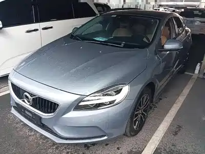 Volvo V40 2017