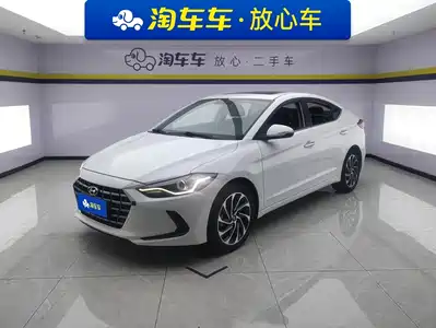 Hyundai Elantra 2020