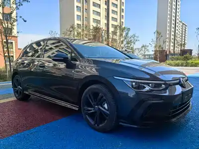Volkswagen Golf 2023