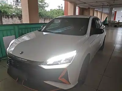 Dongfeng Aeolus Yixuan 2025