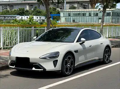 Xiaomi Auto SU7 2024