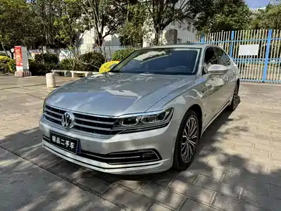Volkswagen Phideon 2017