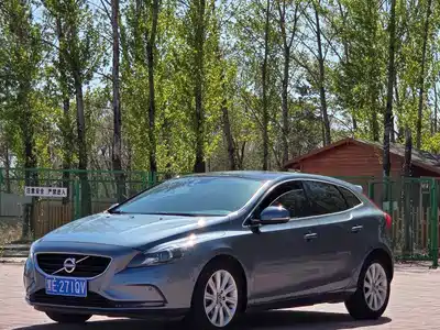 Volvo V40 2013