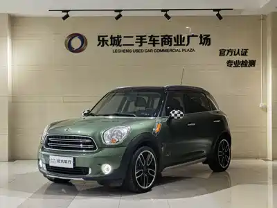 MINI COUNTRYMAN 2015