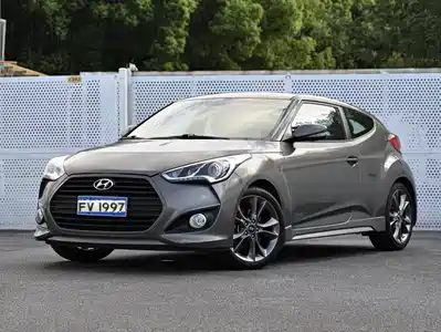 Hyundai Veloster 2016
