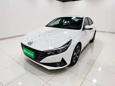 Hyundai Elantra 2023