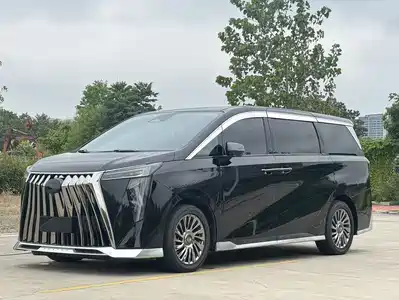 GAC Trumpchi M8 2023