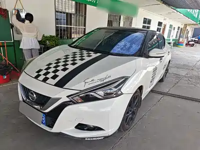 Nissan Bluebird 2015