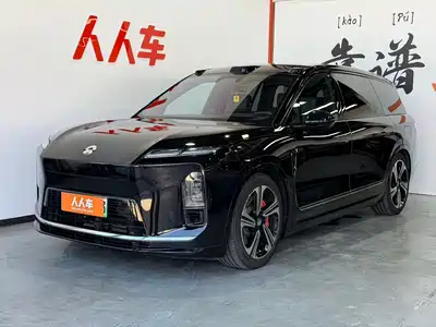 NIO ES8 2025