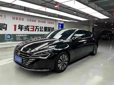 Nissan Teana 2024