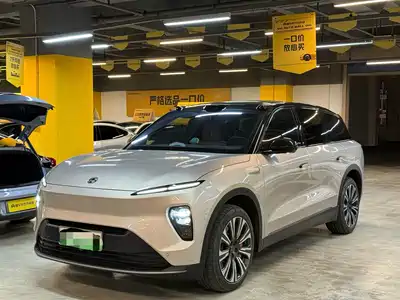 NIO ES8 2023