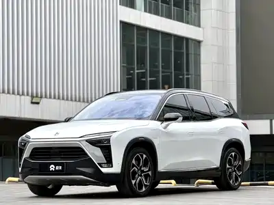 NIO ES8 2021
