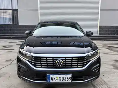 Volkswagen Passat 2023