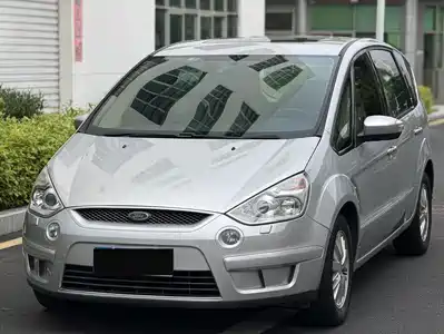 Ford S-MAX 2014