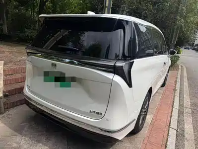 Buick GL8 New Energy 2024