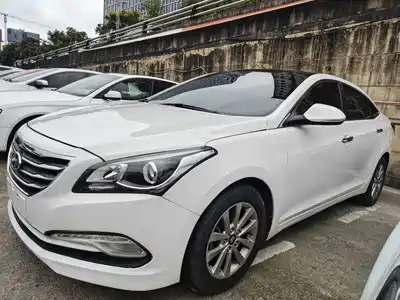 Hyundai Mistra 2015