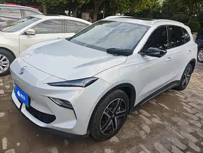 MG ES5 2025