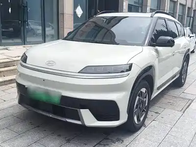 Hyundai ELEXIO 2025