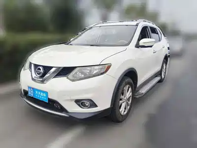 Nissan X-Trail 2015