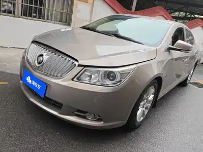Buick LaCrosse 2012