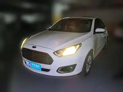 Ford Escort 2016
