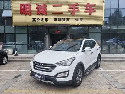 Hyundai Santa Fe 2014