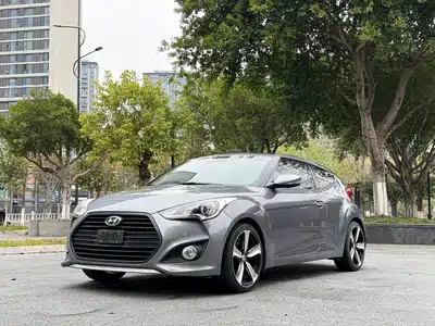 Hyundai Veloster 2011