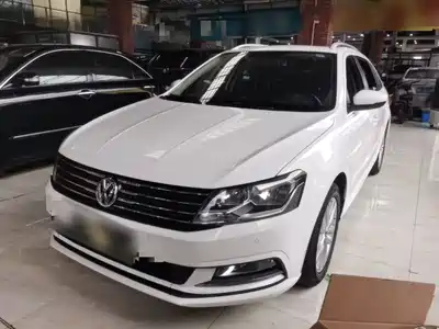 Volkswagen Lavida Tour 2016