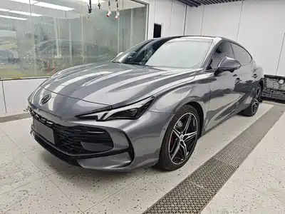 MG MG7 2025