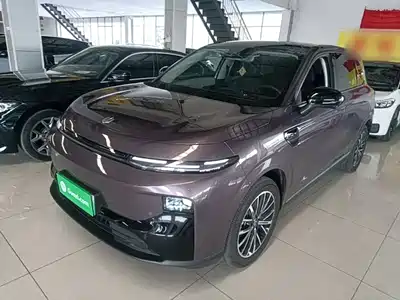 Leapmotor B10 2025
