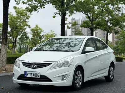Hyundai Verna 2013