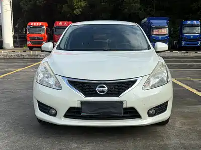 Nissan Tiida 2014