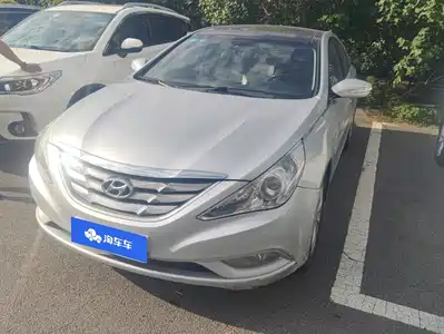 Hyundai Sonata 2012