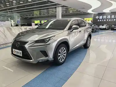 Lexus NX 2020