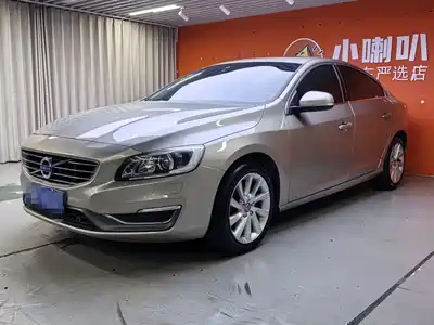 Volvo S60 2015