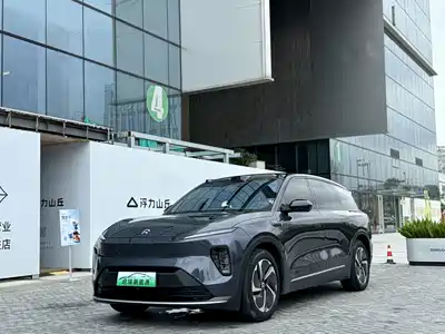 NIO ES8 2023