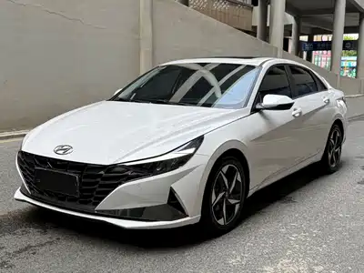 Hyundai Elantra 2023