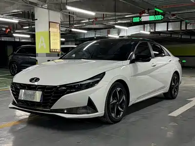 Hyundai Elantra 2022