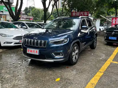 Jeep Cherokee 2020