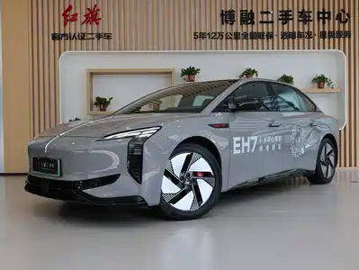 Hongqi EH7 2025
