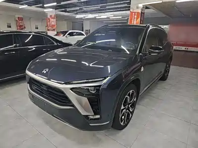 NIO ES8 2021