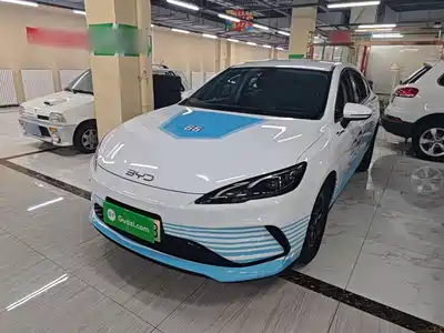 BYD Seal 05 DM-i 2025