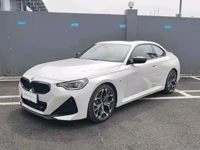 BMW M240i 2026