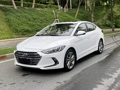 Hyundai Elantra 2016