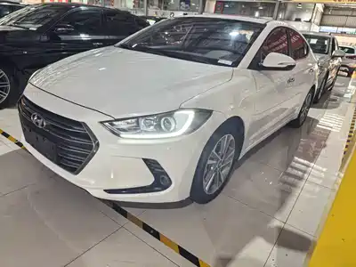 Hyundai Elantra 2019