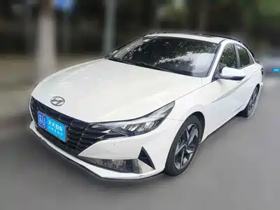 Hyundai Elantra 2023