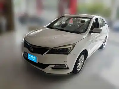 Changan Yuexiang V7 2015
