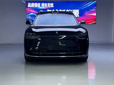 AITO Wenjie M9 2025