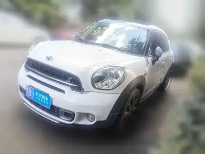 MINI COUNTRYMAN 2016