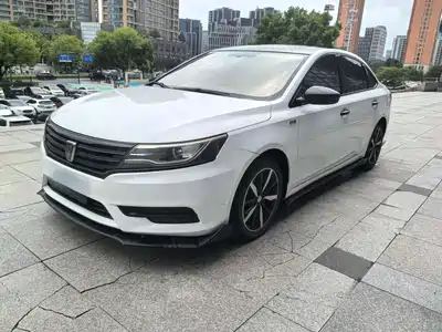 Roewe i6 2018